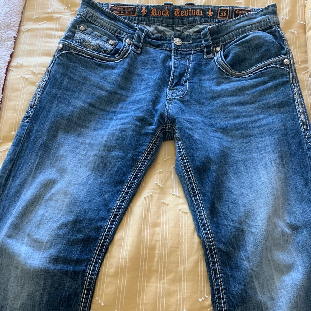 Matthew boot cut mens rock revival blue jeans (great condition)